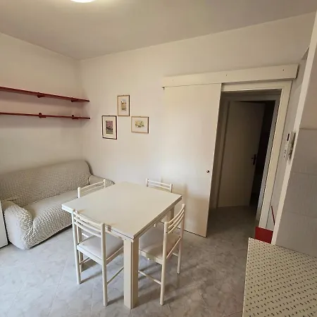 Apartment Relax 65 - 100 Steps From The Sea Perfect For 4