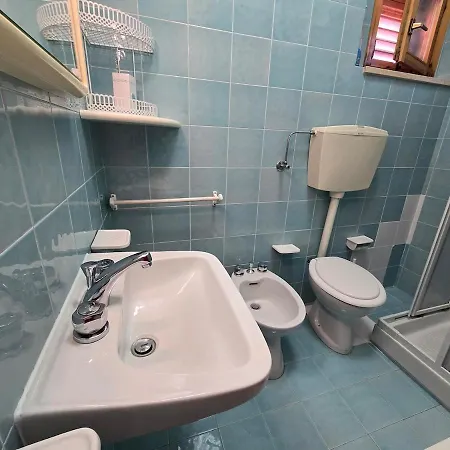 Apartment Relax 65 - 100 Steps From The Sea Perfect For 4 Marcelli